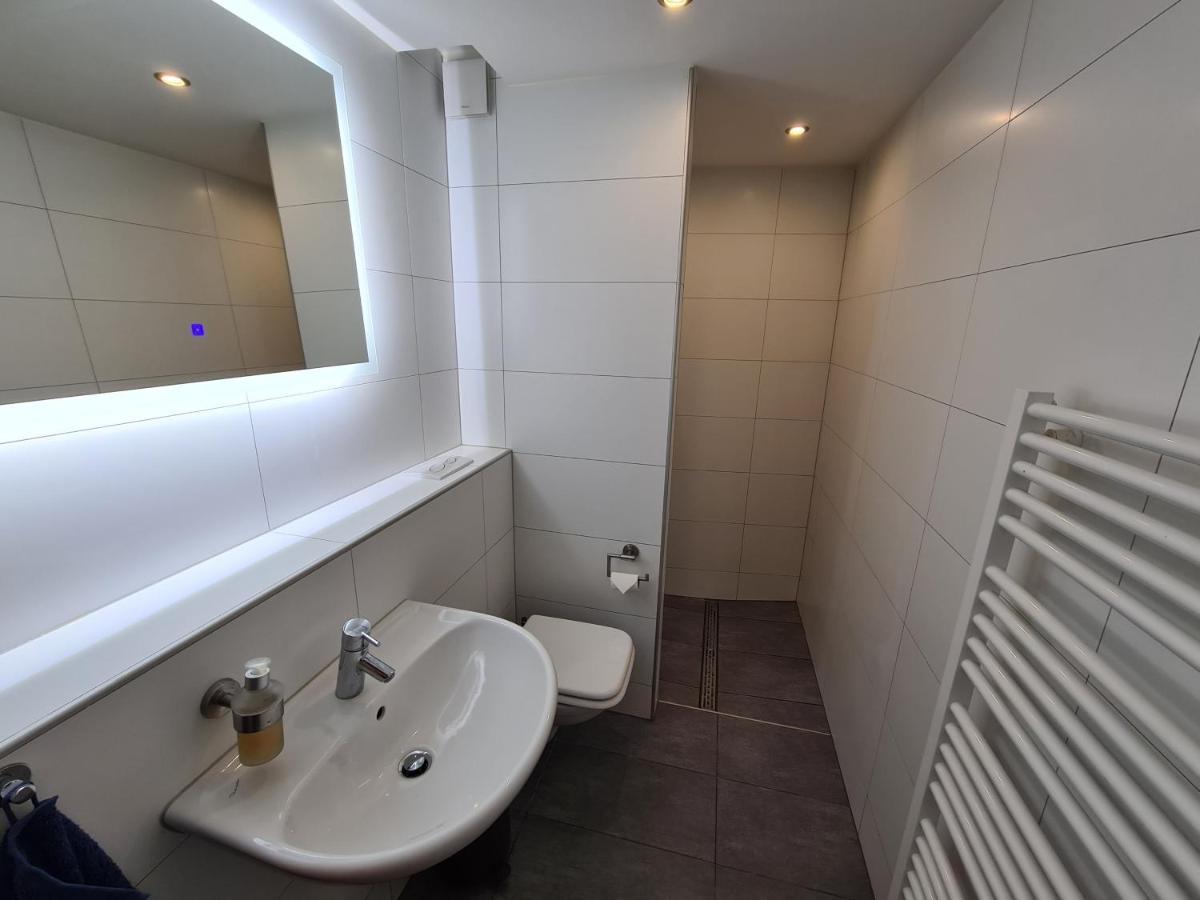 Theox Apartment No 6 Royal Blue Fuer 4 Personen MHG Buitenkant foto